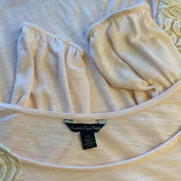 AEO L Ladies top. Blush colored. - Picture 5 of 5